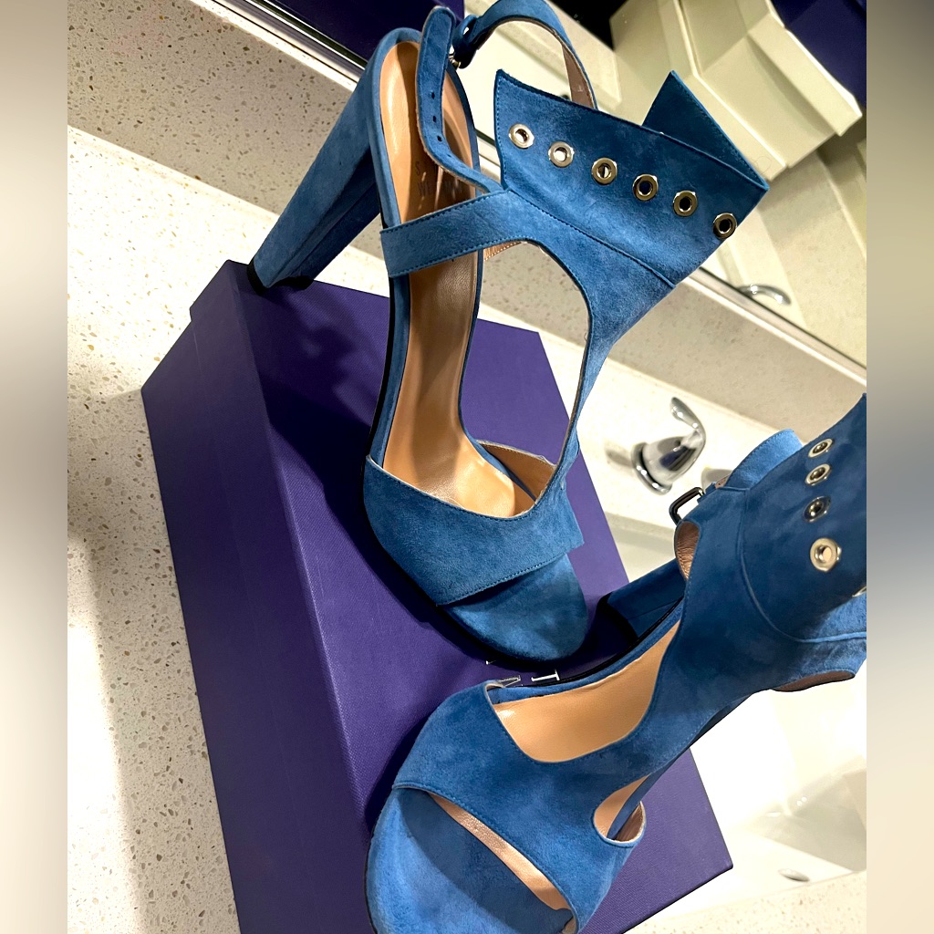 Stuart Weitzman Chunky Heel